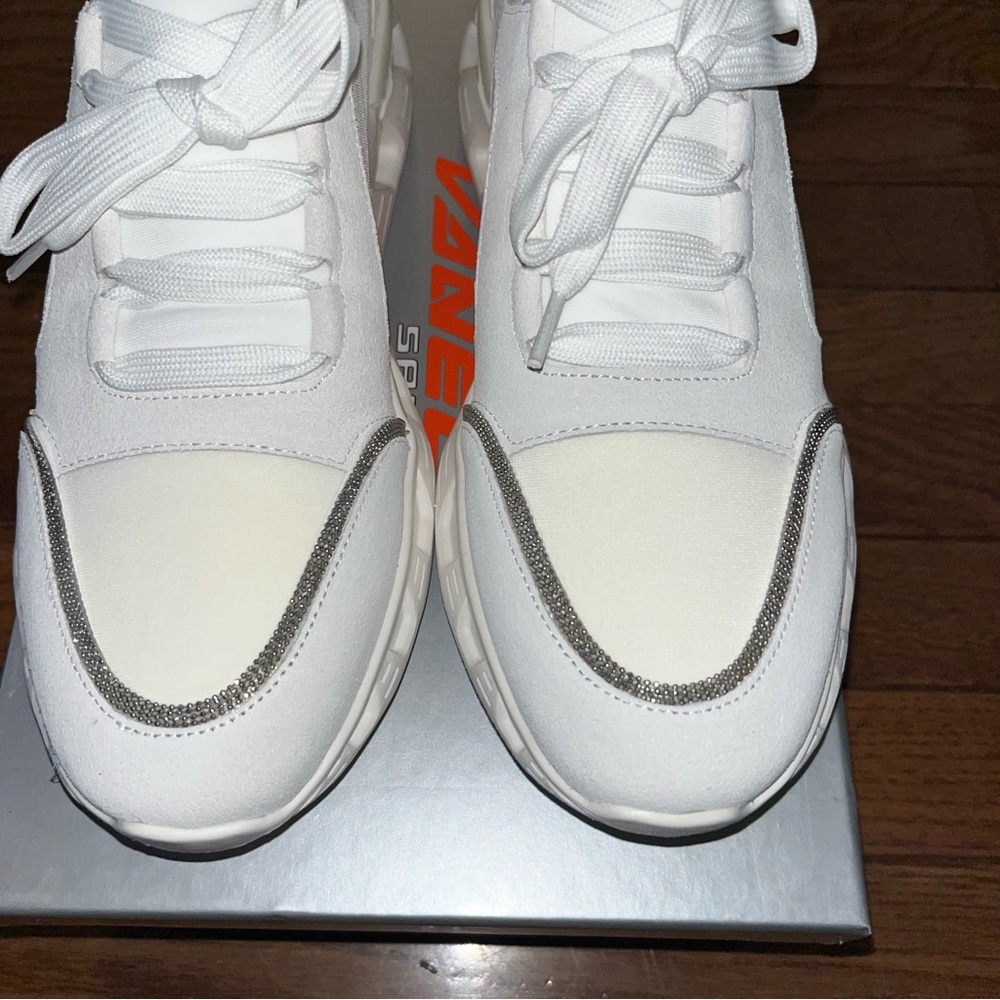 Vaneli Alyce Lace Up Athleisure Sneaker Ice White Suede & Mesh Women’s Size 8 - Picture 7 of 10